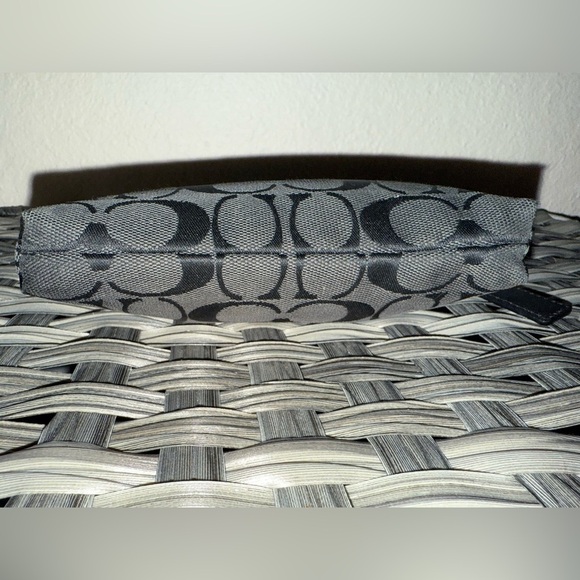 Coach Black Signature Jacquard Wristlet - Picture 5 of 11